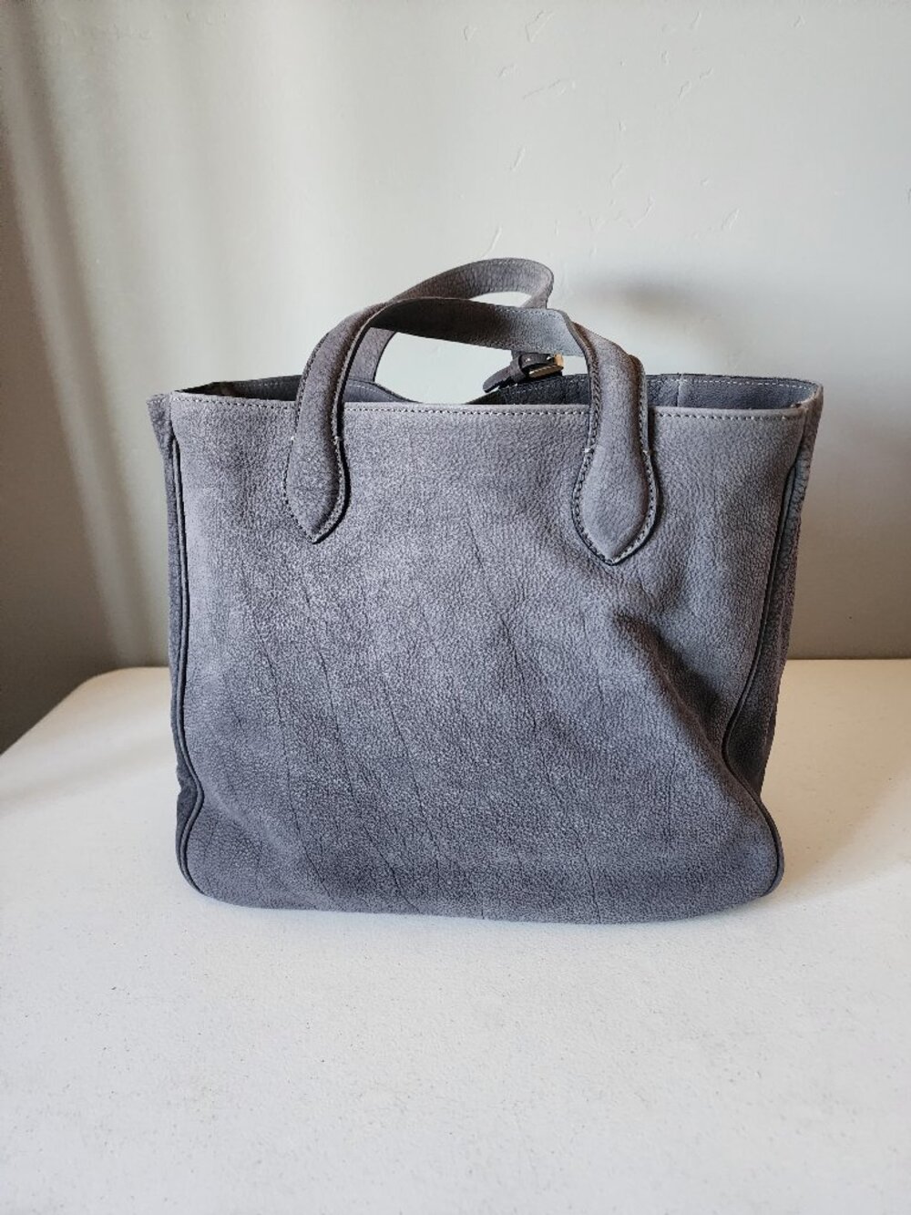 Maia N. Tote "LIKE NEW" - Picture 6 of 16